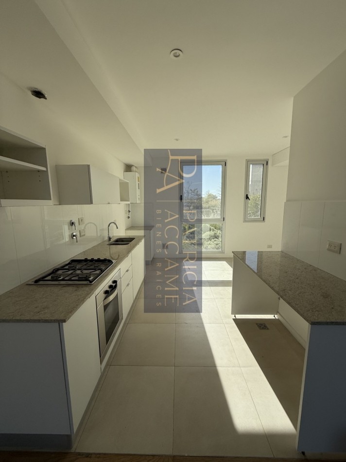 Tigre VENICE ALQUILER  4 ambientes con amarraamarra 
